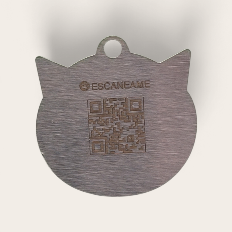 Placa de identificación con QR